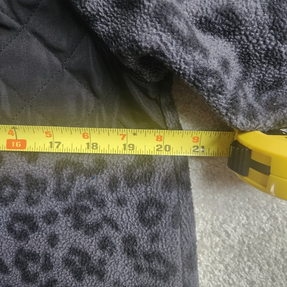 J. Crew Black and Gray Leopard Fleece Snap Pullover Size Medium